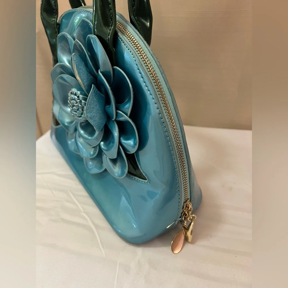 BOGO Elegant and Unique Blue and Green Floral Handbag Shiny Boho Nature ⚫️ - Picture 5 of 10